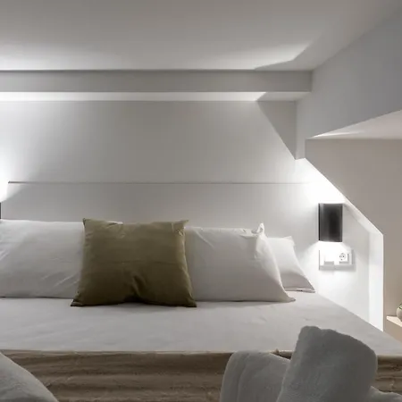 דירה Lore Loft *